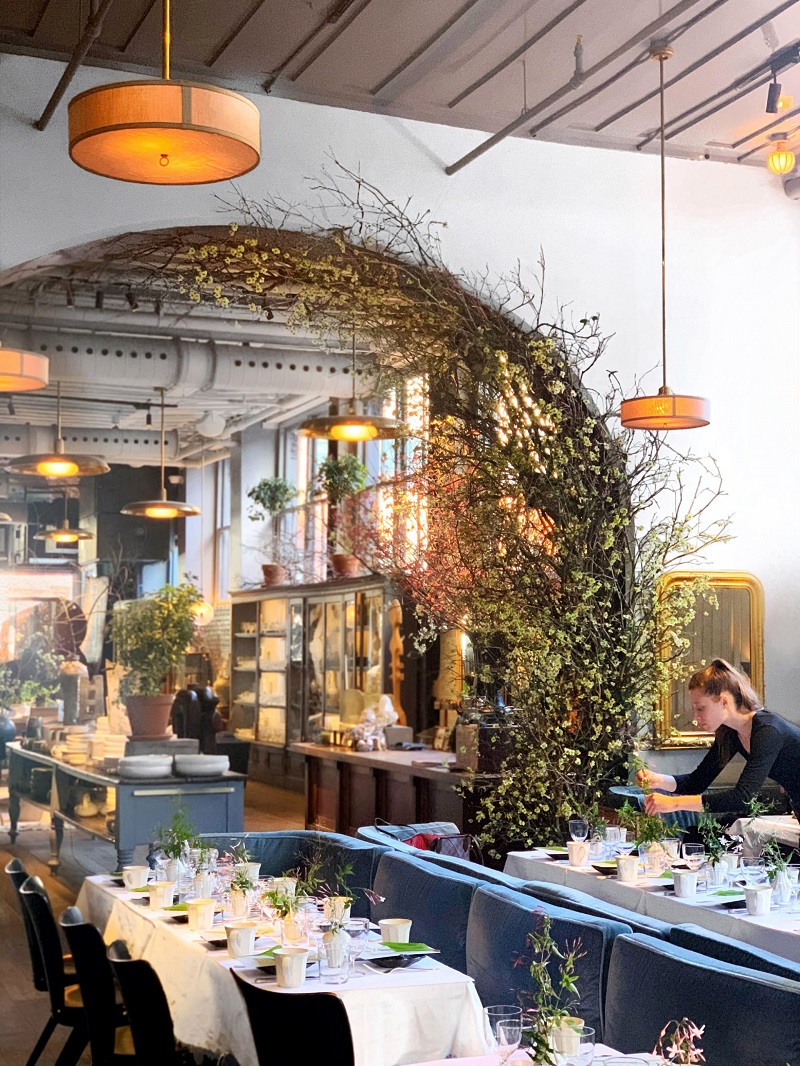 Thiết kế nội thất quán cafe phong cách cổ điển hoài niệm mộc mạc hoài cổ
